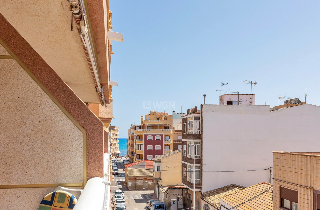 Odsprzedaż - Mieszkanie w bloku - La Mata - Costa Blanca