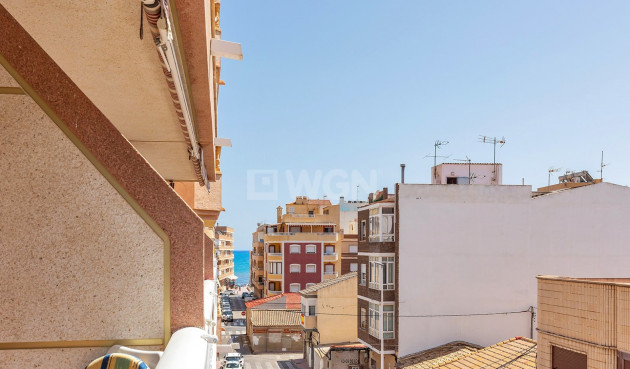 Odsprzedaż - Mieszkanie w bloku - La Mata - Costa Blanca