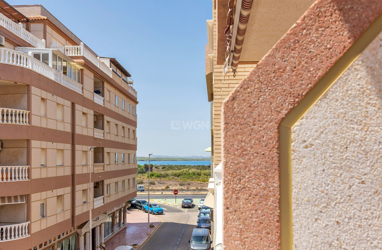 Odsprzedaż - Mieszkanie w bloku - La Mata - Costa Blanca