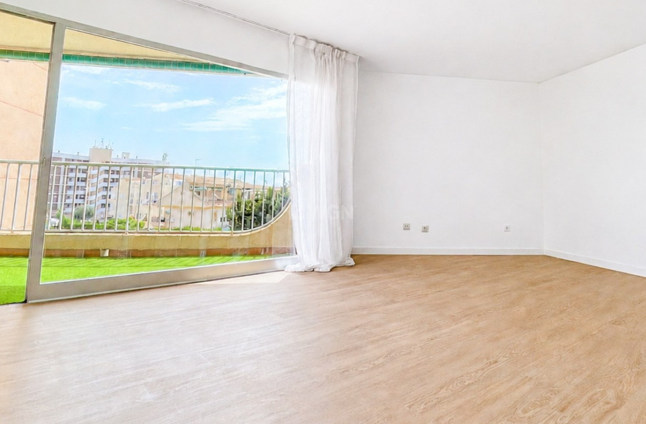 Odsprzedaż - Mieszkanie w bloku - Orihuela Costa - Costa Blanca