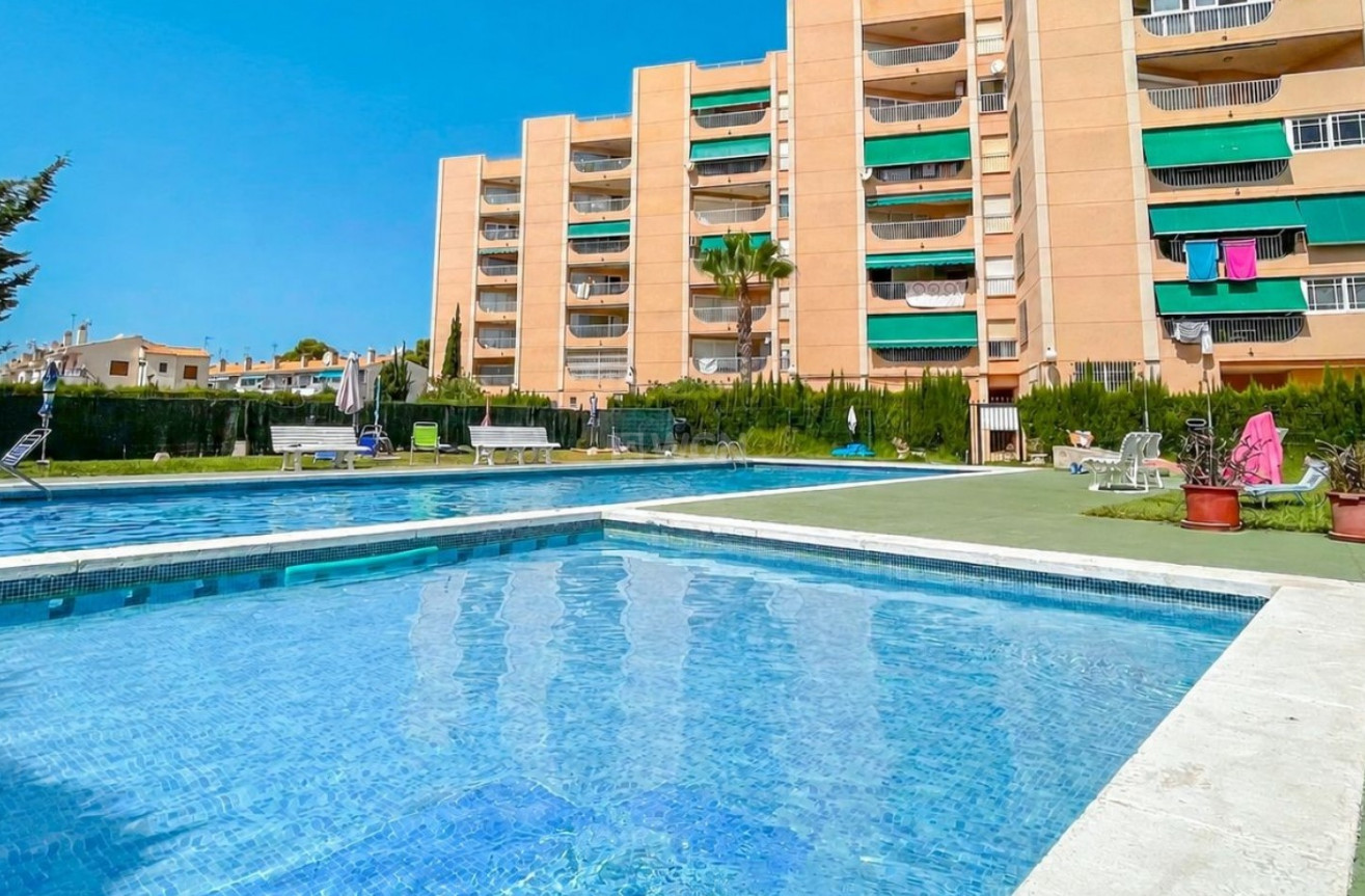 Odsprzedaż - Mieszkanie w bloku - Orihuela Costa - Costa Blanca