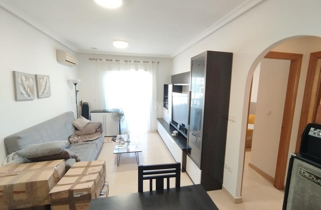 Odsprzedaż - Mieszkanie w bloku - Torrevieja - DIEGO RAMIREZ LA LOMA
