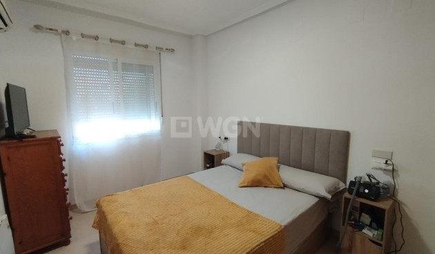 Odsprzedaż - Mieszkanie w bloku - Torrevieja - DIEGO RAMIREZ LA LOMA