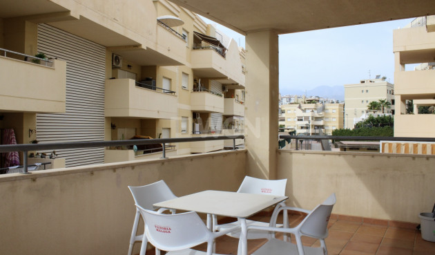 Odsprzedaż - Mieszkanie w bloku - Torrox - Costa del Sol