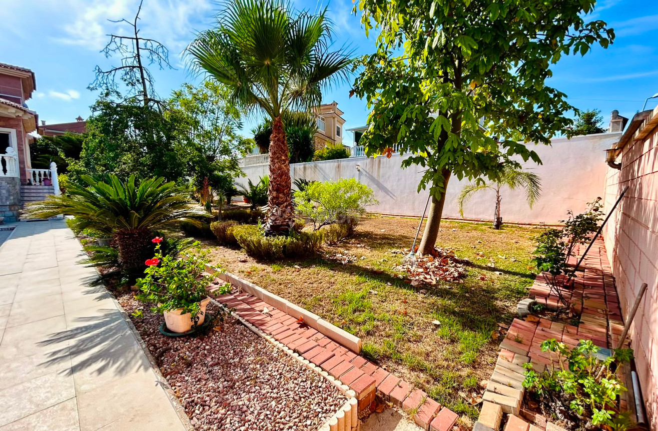 Odsprzedaż - Villa - Orihuela - Inland