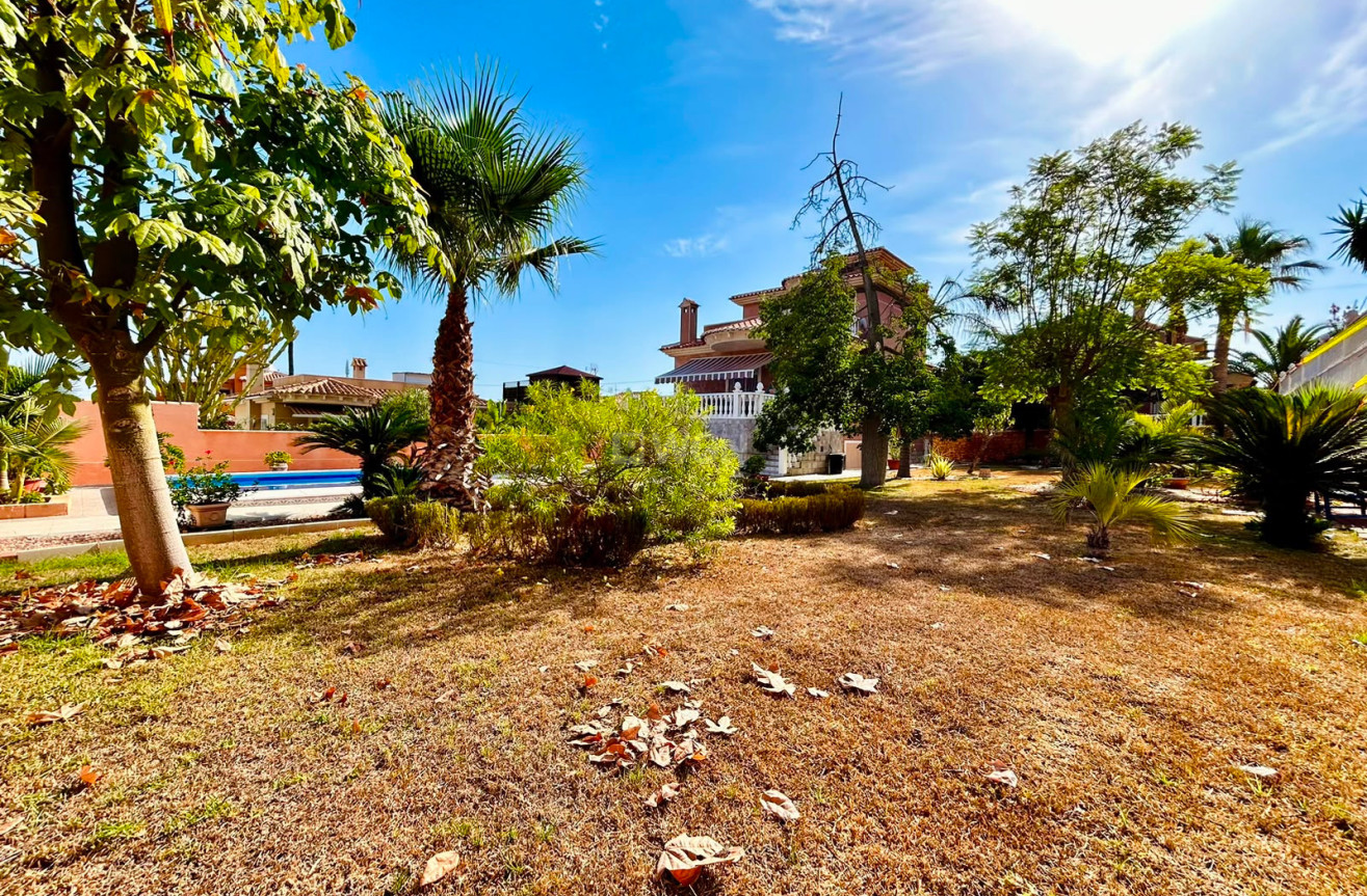 Odsprzedaż - Villa - Orihuela - Inland