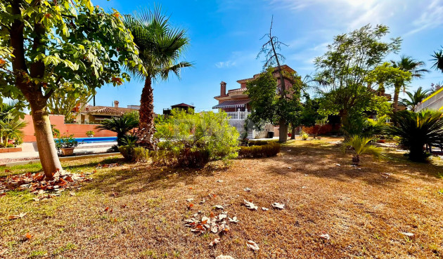 Odsprzedaż - Villa - Orihuela - Inland