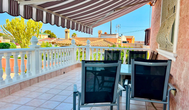 Odsprzedaż - Villa - Orihuela - Inland