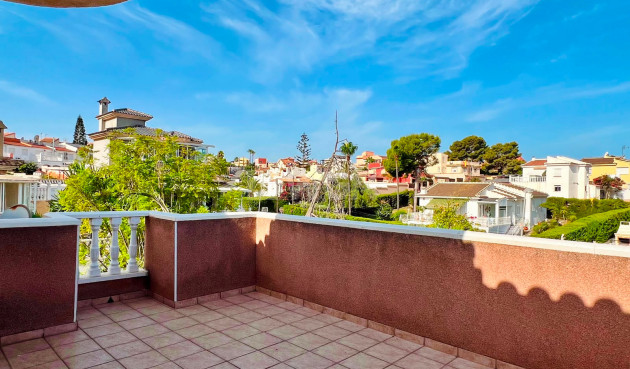 Odsprzedaż - Villa - Orihuela - Inland