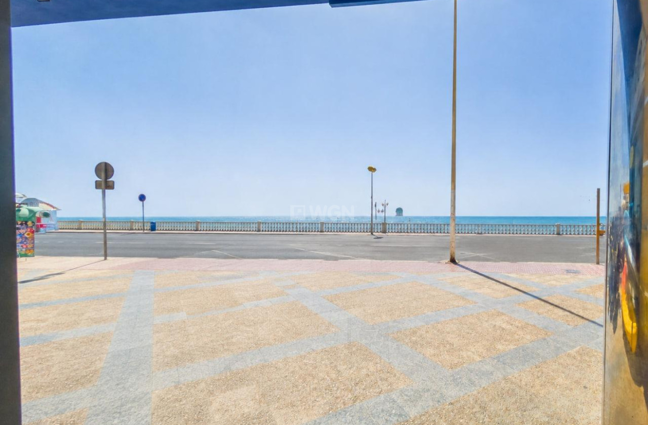 Wiederverkauf - Wohnung - Torrevieja - Playa de los Locos