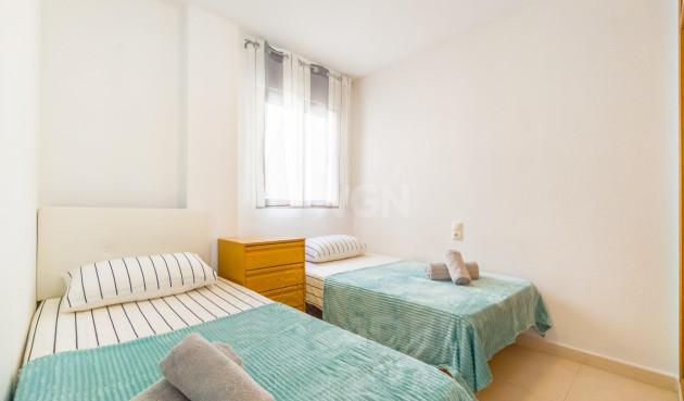 Wiederverkauf - Wohnung - Torrevieja - Playa de los Locos