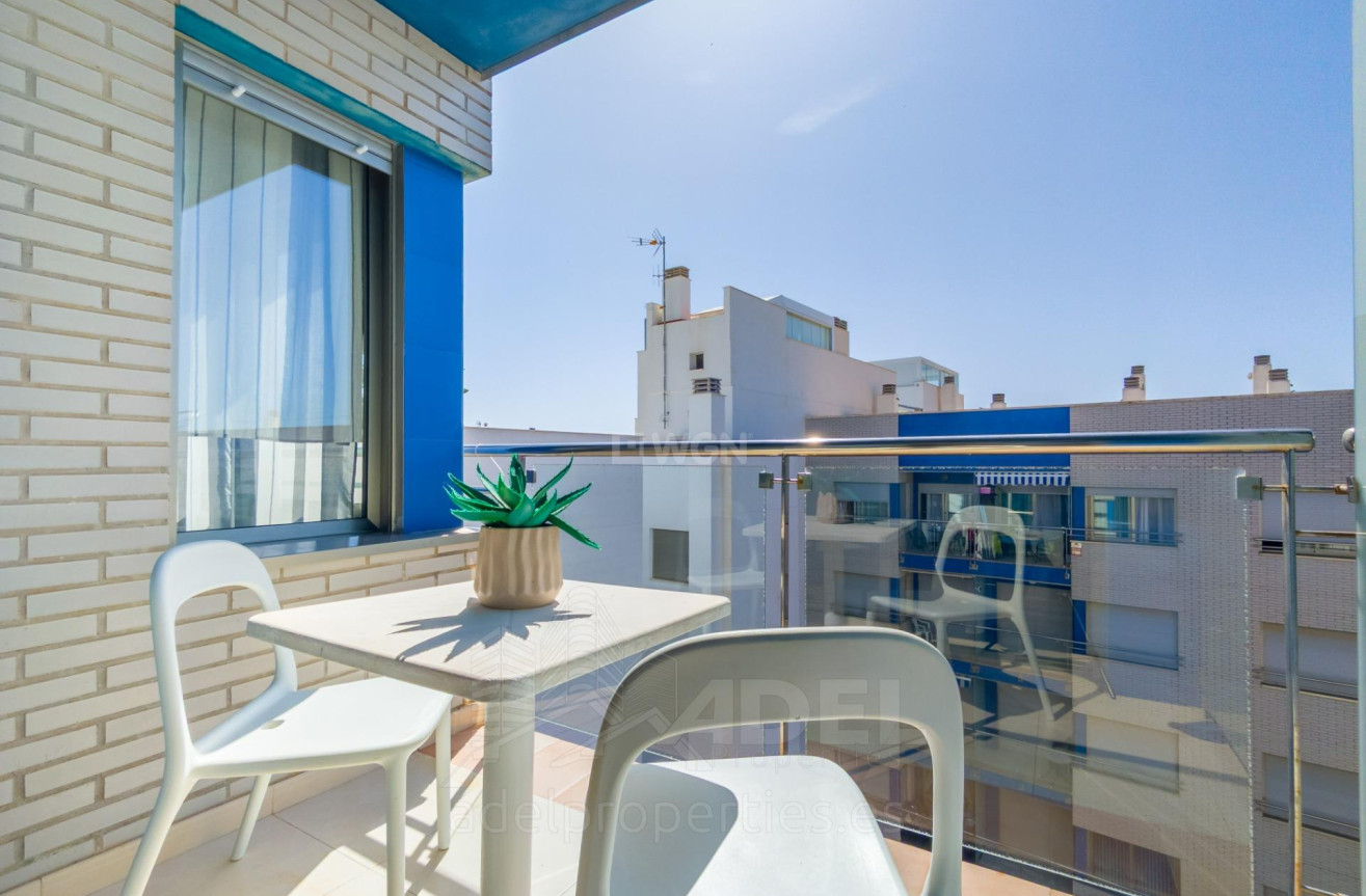 Wiederverkauf - Wohnung - Torrevieja - Playa de los Locos