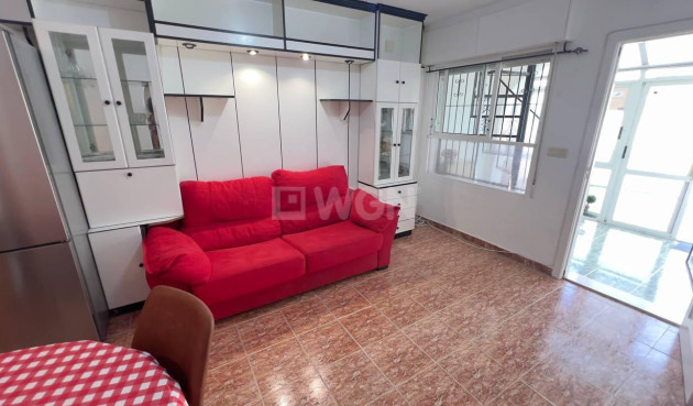 Odsprzedaż - Bungalow - Torrevieja - Los Balcones