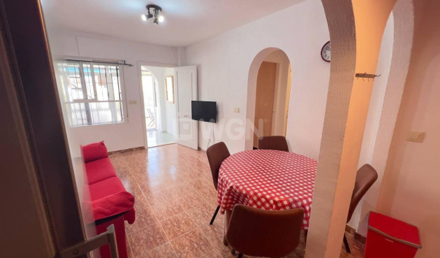 Odsprzedaż - Bungalow - Torrevieja - Los Balcones