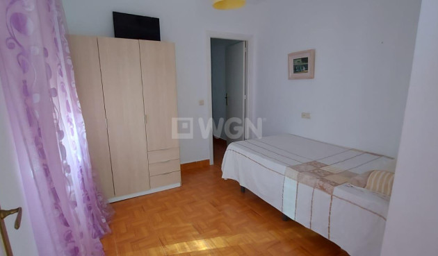 Odsprzedaż - Bungalow - Torrevieja - Los Balcones
