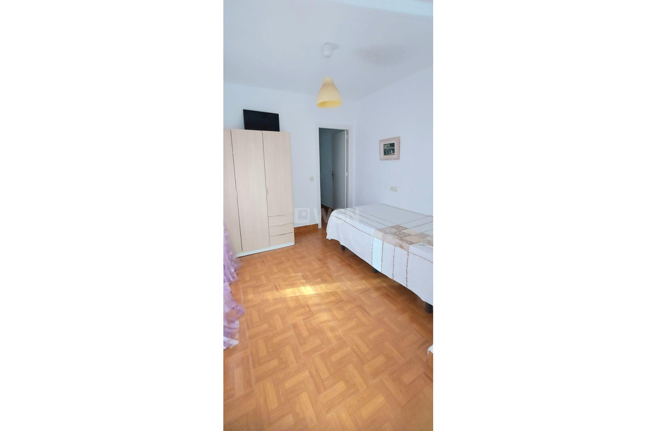 Odsprzedaż - Bungalow - Torrevieja - Los Balcones