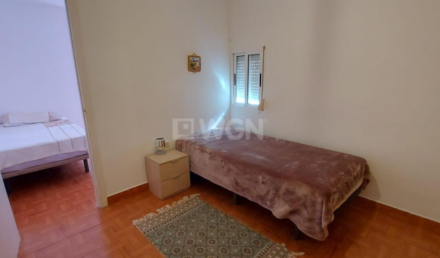 Odsprzedaż - Bungalow - Torrevieja - Los Balcones
