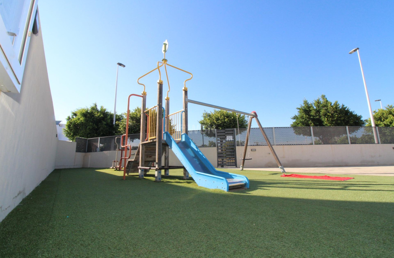 Odsprzedaż - Villa - San Pedro del Pinatar - Los Cuarteros