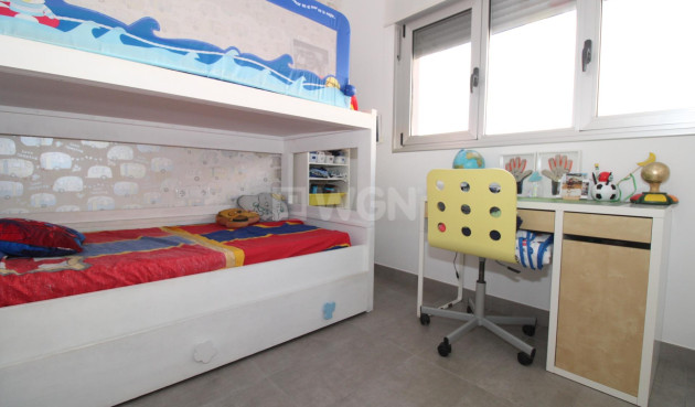 Odsprzedaż - Villa - San Pedro del Pinatar - Los Cuarteros