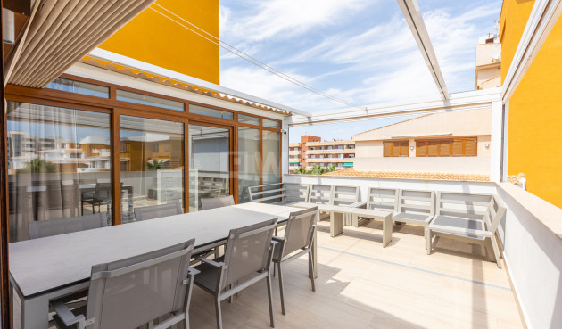 Odsprzedaż - Mieszkanie w bloku - Torrevieja - Costa Blanca