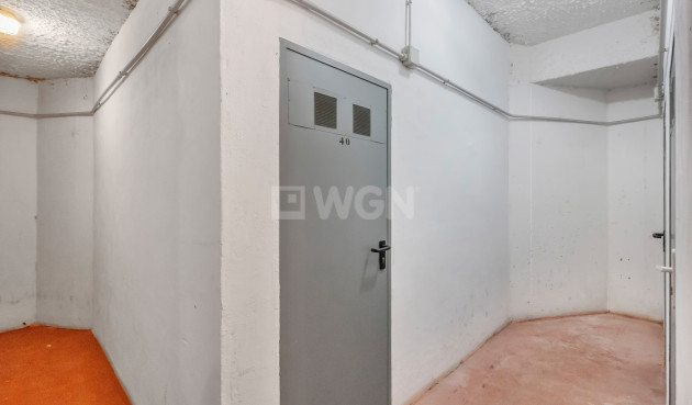 Odsprzedaż - Mieszkanie w bloku - Torrevieja - Costa Blanca