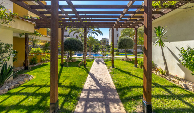 Odsprzedaż - Mieszkanie w bloku - Torrevieja - Costa Blanca
