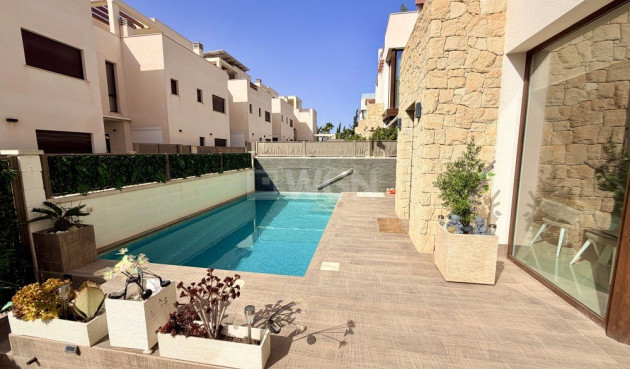 Odsprzedaż - Kamienica - Ciudad Quesada - Costa Blanca