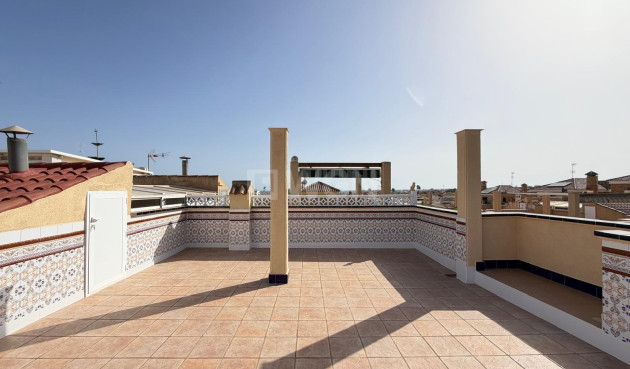 Odsprzedaż - Kamienica - Torrevieja - Miramar - Torre Del Moro