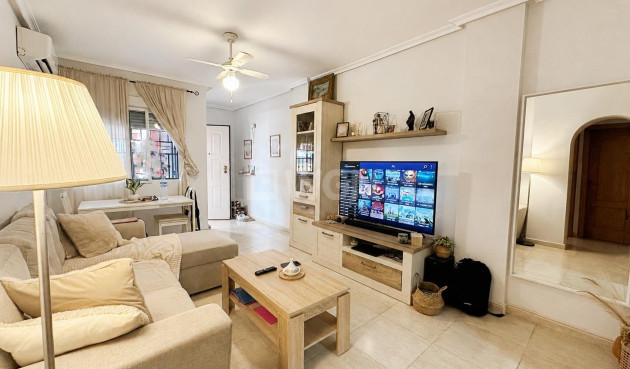 Odsprzedaż - Bungalow - Orihuela Costa - Los Altos