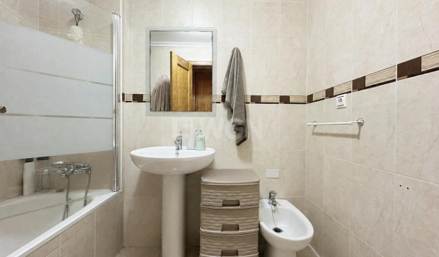 Odsprzedaż - Bungalow - Orihuela Costa - Los Altos