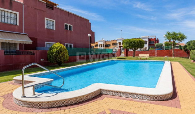 Odsprzedaż - Bungalow - Orihuela Costa - Los Altos