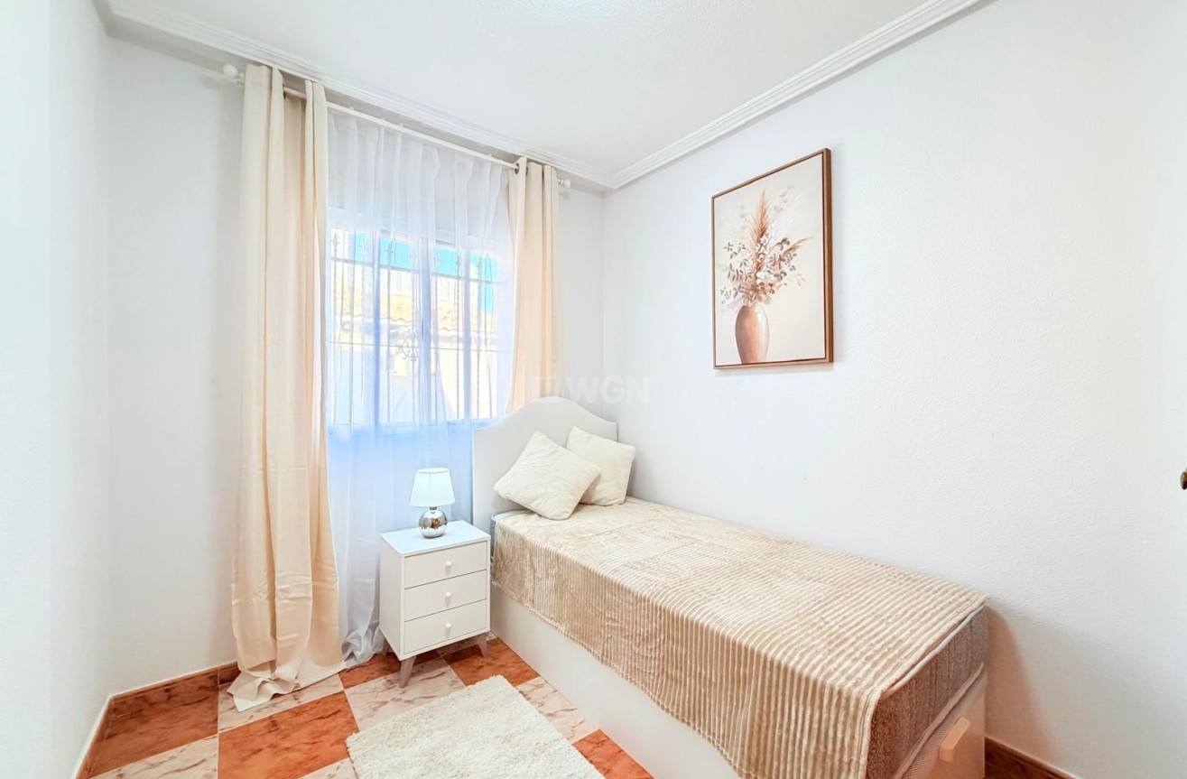 Odsprzedaż - Kamienica - Orihuela Costa - Las Filipinas