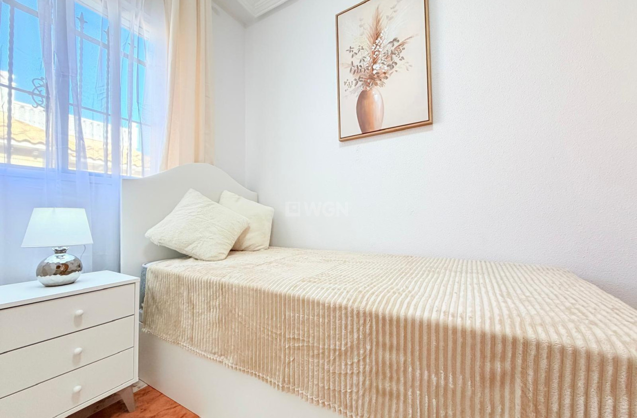 Odsprzedaż - Kamienica - Orihuela Costa - Las Filipinas