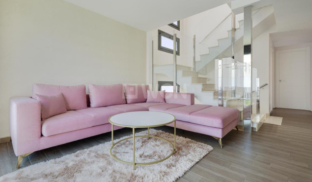 Odsprzedaż - Villa - Torrevieja - Costa Blanca