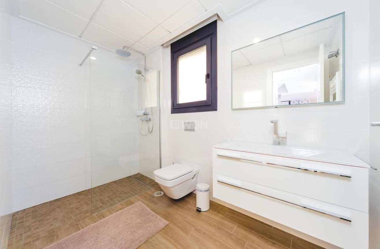 Odsprzedaż - Villa - Torrevieja - Costa Blanca