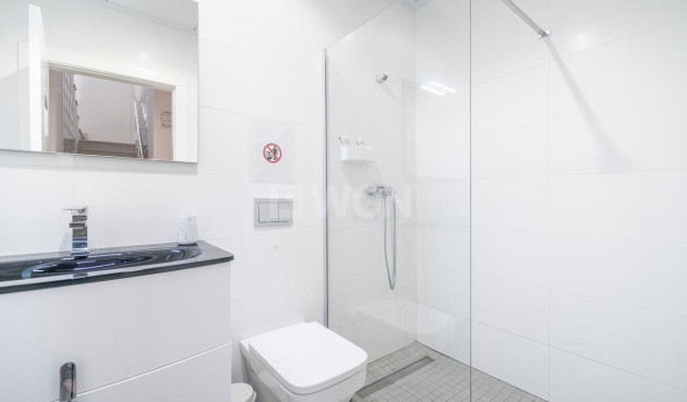 Odsprzedaż - Villa - Torrevieja - Costa Blanca