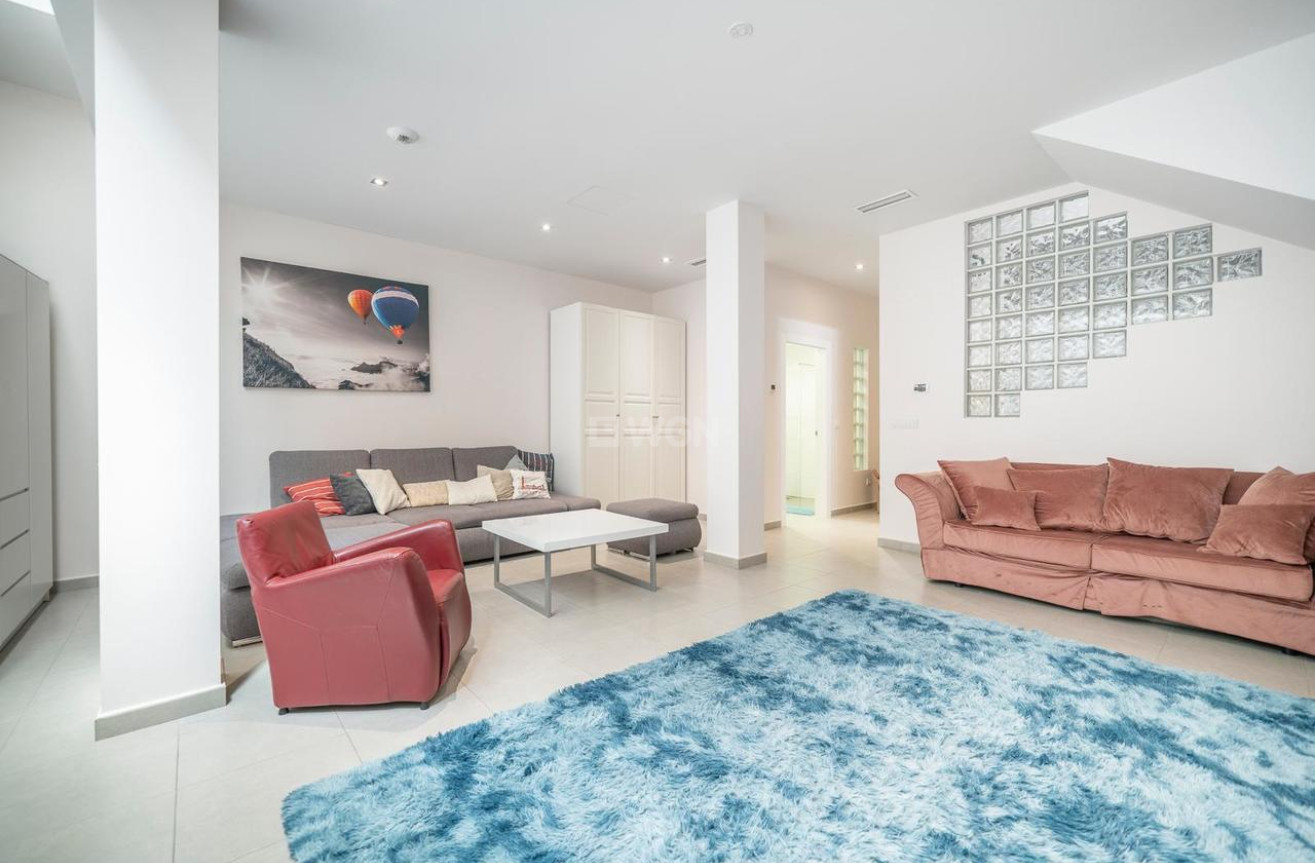 Odsprzedaż - Villa - Torrevieja - Costa Blanca