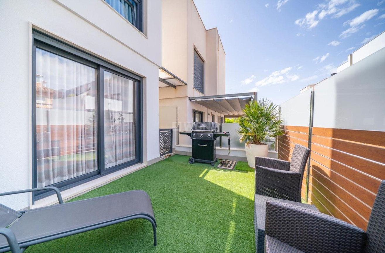 Odsprzedaż - Villa - Torrevieja - Costa Blanca