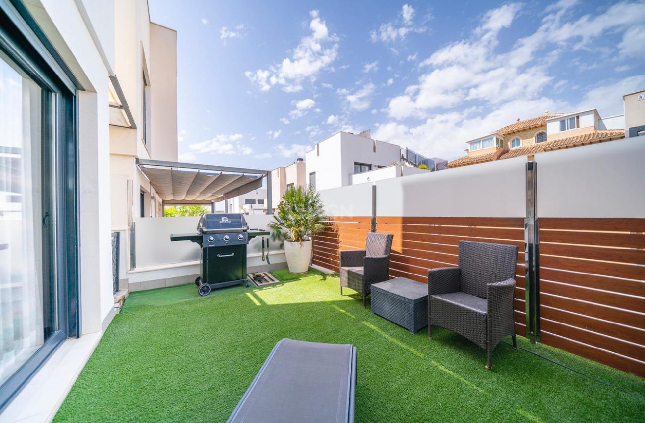 Odsprzedaż - Villa - Torrevieja - Costa Blanca