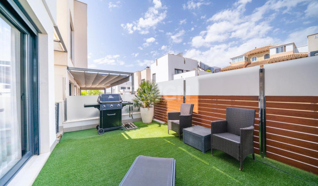 Odsprzedaż - Villa - Torrevieja - Costa Blanca