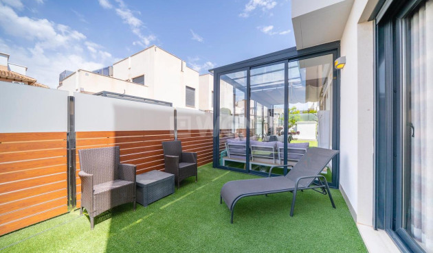 Odsprzedaż - Villa - Torrevieja - Costa Blanca