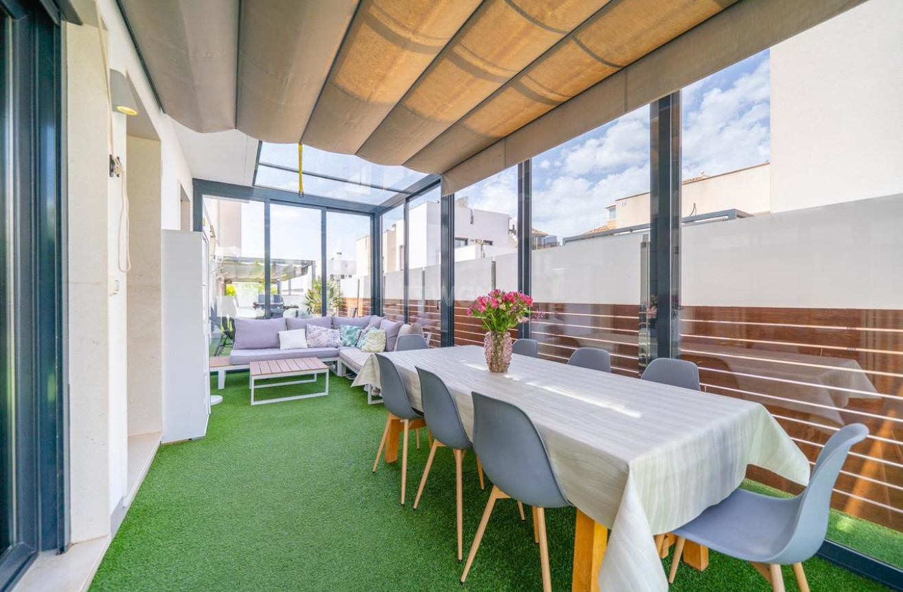 Odsprzedaż - Villa - Torrevieja - Costa Blanca