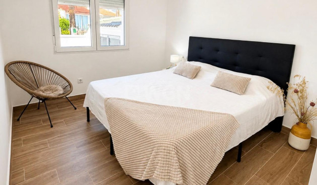 Odsprzedaż - Bungalow - Ciudad Quesada - Costa Blanca