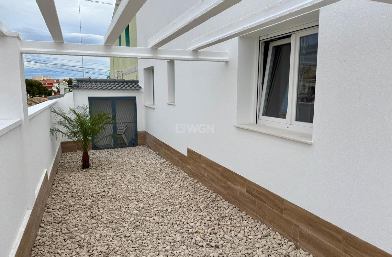 Odsprzedaż - Bungalow - Ciudad Quesada - Costa Blanca
