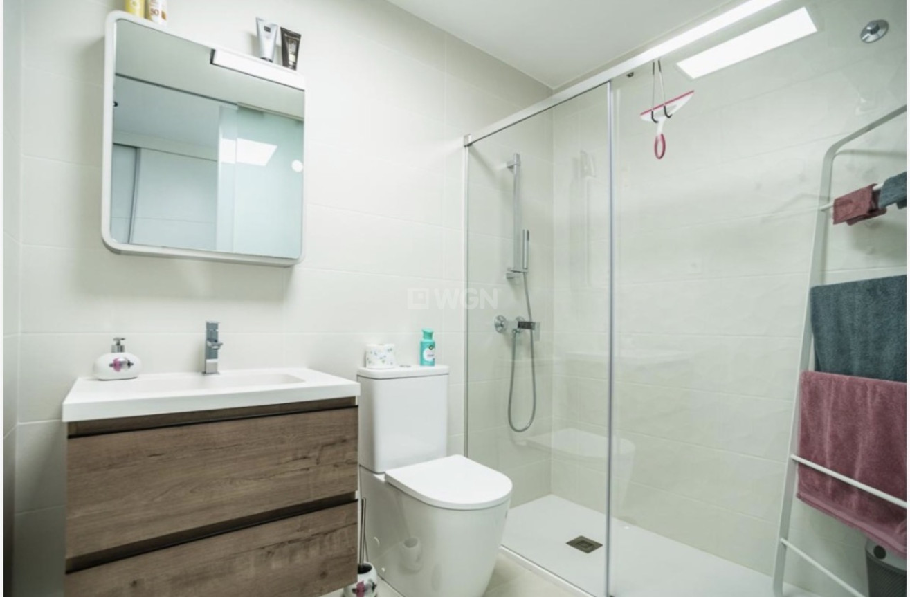 Resale - Apartment / flat - Pilar de la Horadada - Costa Blanca