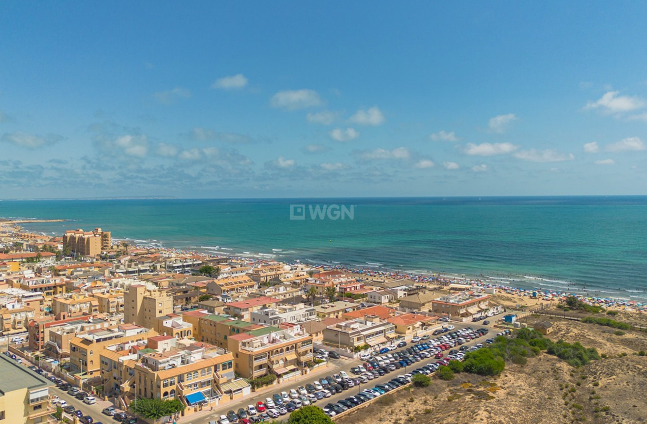 Odsprzedaż - Mieszkanie w bloku - La Mata - Costa Blanca
