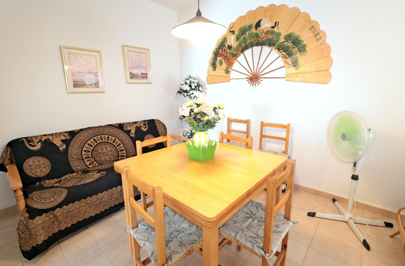 Resale - Bungalow - Torrevieja - El Acequión - Los Náufragos