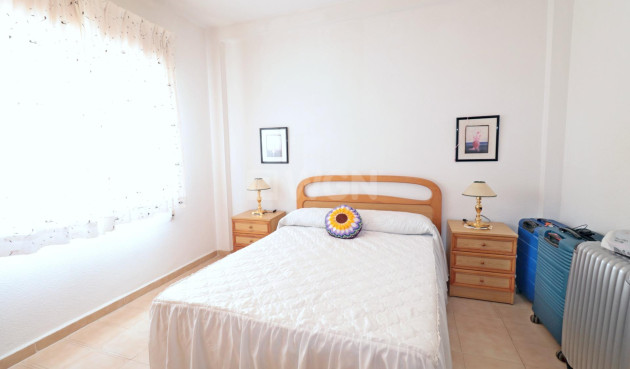 Resale - Bungalow - Torrevieja - El Acequión - Los Náufragos