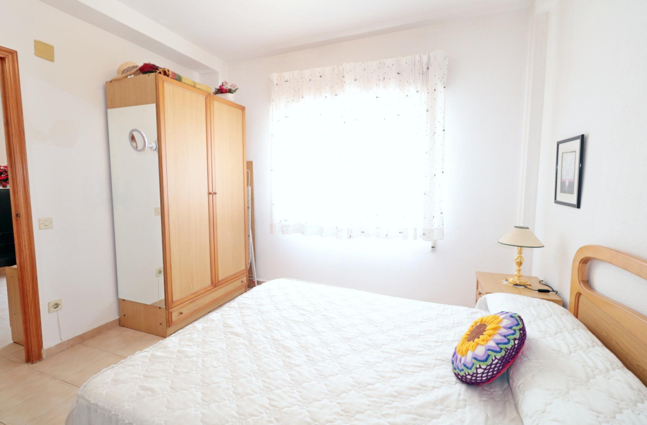 Resale - Bungalow - Torrevieja - El Acequión - Los Náufragos