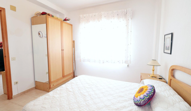 Resale - Bungalow - Torrevieja - El Acequión - Los Náufragos